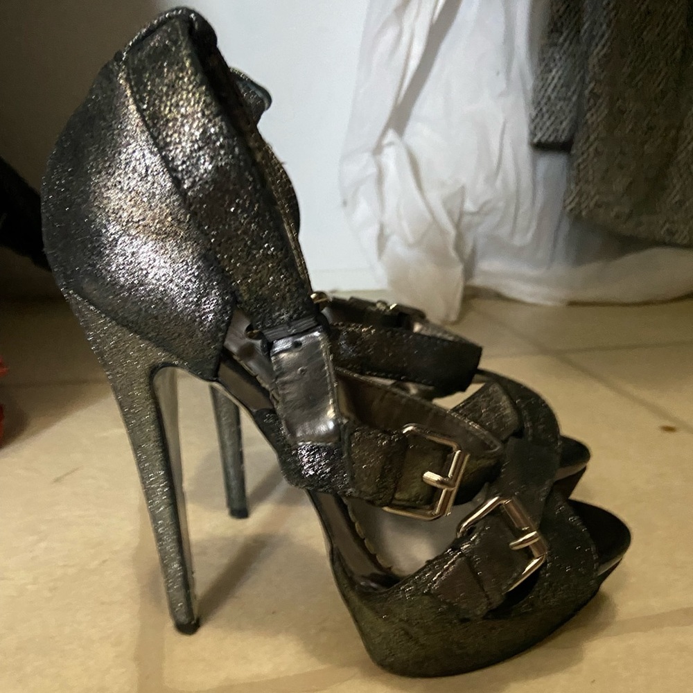 Bebe heels - Picture 3 of 3
